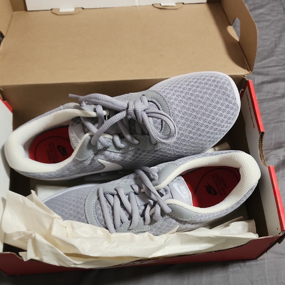 Nike Light Gray Athletic Shoes